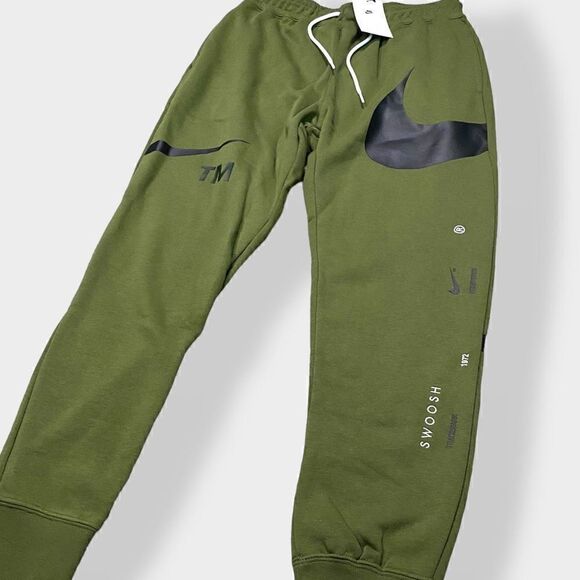 Nike Mens Sportswear Swoosh Semi Brushed Back Olive Pants Size M DD6001-326 New - Picture 2 of 12